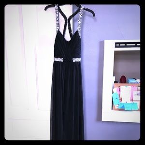 Black cross-cross long dress